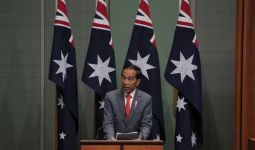 Presiden Jokowi Berpidato dalam Bahasa Indonesia di Parlemen Australia - JPNN.com