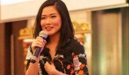 Dokter Cantik Ini Sentil Puncak Kenikmatan Bagi Wanita di Ranjang - JPNN.com