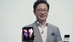 Penjualan Ponsel Lipat Samsung pada 2021 Naik Signifikan - JPNN.com