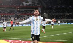 Piala Dunia 2022: Lionel Messi Berpotensi Rusak 2 Rekor Milik Diego Maradona - JPNN.com