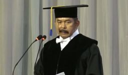 Riwayat Pendidikan Jaksa Agung Dipertanyakan, Gelar Profesornya pun Diragukan - JPNN.com