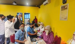 DPD Golkar DKI Jakarta Gelar Vaksinasi bagi Para Sopir JakLingko - JPNN.com