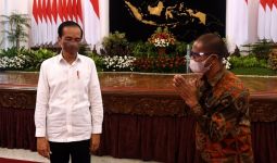 Setelah Diamankan Polisi, Peternak Ayam Ini Akhirnya Bertemu Jokowi - JPNN.com
