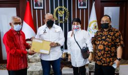 Penghuni Tanah Surat Ijo Surabaya Temui LaNyalla, Ngadu Pelepasan Tak Kunjung Terwujud - JPNN.com
