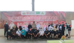 Polri Gelar Vaksinasi Sasar Seribu Santri di Serang, Banten - JPNN.com