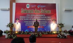 Warga Perbatasan Indonesia-Malaysia Deklarasi Setop BAB Sembarangan - JPNN.com