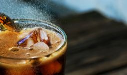 Ketahui Bahaya Sering Minum Soda bagi Ibu Hamil - JPNN.com