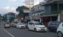 Polisi Berlakukan One Way dan Ganjil Genap di Puncak Bogor - JPNN.com