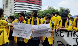 Jokowi Tak Gubris Ultimatum BEM SI, Ratusan Mahasiswa Demo di KPK - JPNN.com