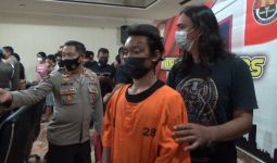 2 Rekan Tersangka Pembakar Mimbar Masjid Raya Makassar Dites Urine, Hasilnya? - JPNN.com