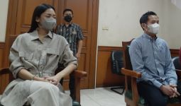 Ririn Dwi Ariyanti Putus Hubungan dengan Anak Sambung, Kenapa? - JPNN.com