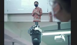 Ringankan Pekerjaan Guru, SMP di Surabaya Gunakan Kamera Tracking - JPNN.com