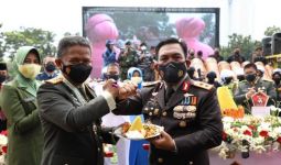 Kapolda, Gubsu dan Wali Kota Medan Ramai-ramai Mendatangi Markas Kodam I/BB - JPNN.com
