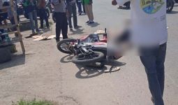 Kecelakaan Maut di Jalan Mayor Zen, Pemotor Tewas di Tempat, Kondisi Mengerikan - JPNN.com