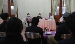 Mahasiswa UMK Tuntut Rektor Bersama 3 Wakilnya Mundur - JPNN.com