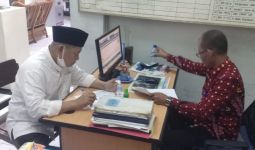 Eks Bupati Sidoarjo Saiful Illah Jalani Sisa Masa Tahanan di Lapas Kelas I Surabaya - JPNN.com