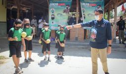 Sandiaga Uno Dorong Sepak Takraw Sebagai Sport Tourism Desa Wisata Karanganyar - JPNN.com