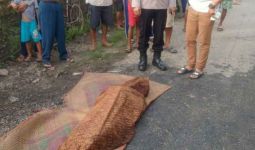 Warga Temukan Mayat Perempuan Mengapung di Kolam, Setelah Diperiksa, Ternyata! - JPNN.com