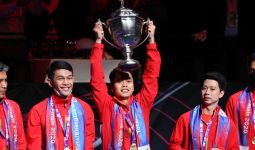 Ginting Cs Juara Piala Thomas, Indonesia Raya Berkumandang, Merah Putih tak Berkibar - JPNN.com