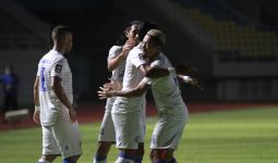 Eduardo Almeida Beberkan Kunci Kemenangan Arema FC Atas Persija - JPNN.com