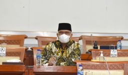 Pinjol Ilegal Merajalela, Sukamta PKS Minta Kebijakan OJK Perbolehkan Akses IMEI Dihapus - JPNN.com