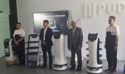 PUDU Buka Showroom Tampilkan Robot Canggih Pengantar Makanan - JPNN.com