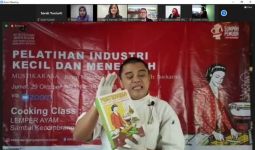DPC PDIP Jaksel Gelar Pelatihan IKM, Peserta Dapat Buku Resep Warisan Soekarno - JPNN.com