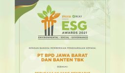 Komitmen BJB dalam ESG Diganjar Penghargaan dari Disclosure Awards 2021 - JPNN.com