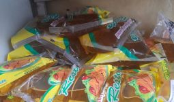 Stok Menipis, Harga Minyak Goreng di Kota Probolinggo Meroket - JPNN.com