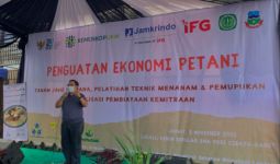 Jamkrindo Lakukan Penguatan Ekonomi Bagi Petani di Garut - JPNN.com