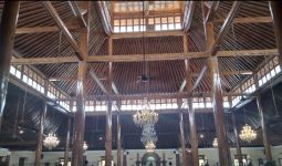 Saka Guru Masjid Agung Surakarta Dimakan Rayap, Takmir Menghadap Gibran, Ini Hasilnya - JPNN.com