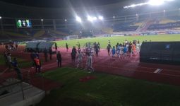 Liga 1 2021: Persebaya Gagal Menang Lawan 10 Pemain Arema - JPNN.com