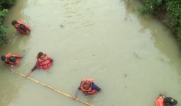 Nenek Daliyah Diduga Tenggelam di Kali Gombong - JPNN.com