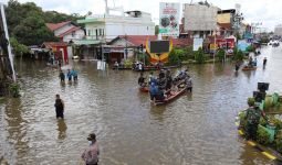 Begini Kondisi Banjir di Sintang, Letjen Ganip Sudah ke Lapangan - JPNN.com