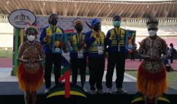 NTT Borong Medali Cabor Atletik Nomor Lari 800 M-T20 Peparnas XVI Papua - JPNN.com