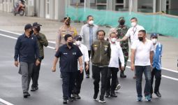 Lihat, Presiden Jokowi Menjajal Sirkuit Mandalika  - JPNN.com