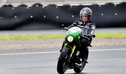 Batal Konvoi Bareng Pembalap MotoGP, Jokowi Tetap Lakukan Ini untuk Marc Marquez Cs - JPNN.com
