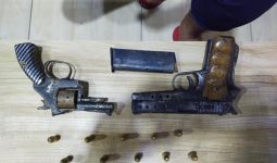 Inilah Senjata Api yang Digunakan Perampok Toko Pakaian di Aceh Timur, Lihat - JPNN.com