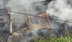 15 Rumah Petak di Pasar Minggu Ludes Terbakar, Ini Penyebabnya, Ya Ampun - JPNN.com