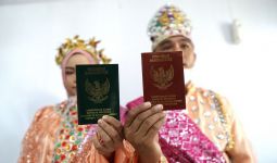 Tahanan Menikah di Lapas Gorontalo, Pakai Baju Adat, Keluarga juga Hadir - JPNN.com