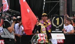 Rebut Titel Juara Dunia WSBK 2021, Pembalap Muslim: Ini untuk Ayah - JPNN.com