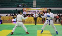 Kontingen Marinir TNI AL Rebut Juara Umum Kejuaraan Karate Bupati Jember Cup 2021 - JPNN.com