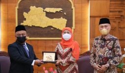 Tingkatkan SDM Unggul, Gubernur Khofifah Realisasikan SMAN 1 Taruna Madani Jawa Timur - JPNN.com