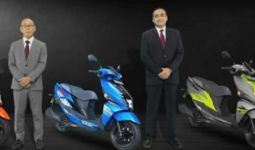 Suzuki Meluncurkan Skutik Mungil Berteknologi Canggih, Harga Terjangkau  - JPNN.com