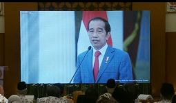 Pesan Jokowi Pada Peringatan Hari Guru Nasional, Simak  - JPNN.com