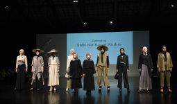 Desainer Kenamaan Terpesona Melihat Desain Siswi SMK di Jogja Fashion Week - JPNN.com