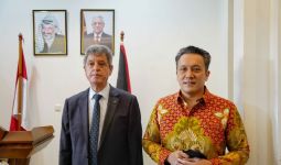 Diaz: Dukungan Indonesia ke Palestina tak Terbatas di Meja Perundingan - JPNN.com