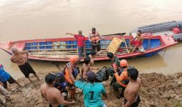 Bocah Tenggelam di Sungai Batang Asai Ditemukan Meninggal Dunia - JPNN.com