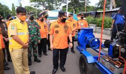 Wali Kota Tangerang Lakukan Hal Ini Untuk Antisipasi Banjir - JPNN.com
