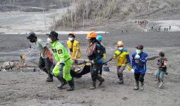 Innalillahi, 43 Orang Meninggal Dunia Akibat Erupsi Gunung Semeru - JPNN.com